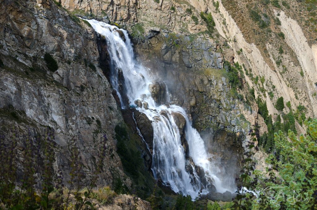 Dzień 4: Wielki wodospad Phoksundo - nawet nie miałem siły aby przyłożyć się do zrobienia dobrego zdjęcia...